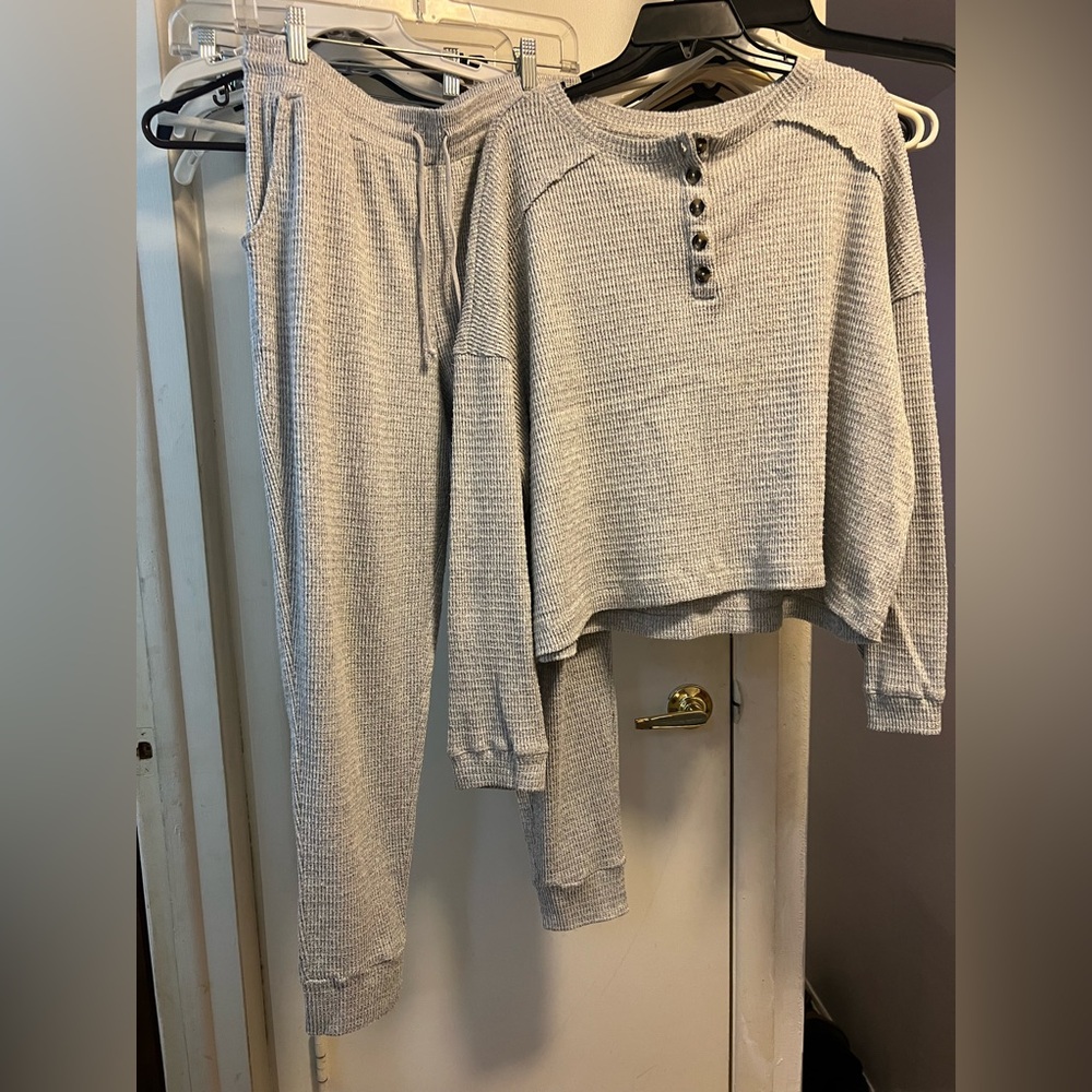 SO Lounge Life top and pants set - listing for shirt and pants